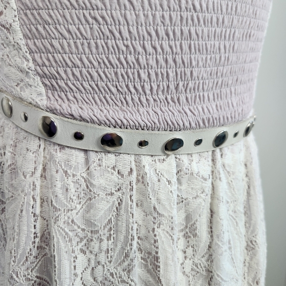 White Leather Silver Circle Studs Studded Belt Fits Large 2000s Y2K Punk Grunge - Picture 2 of 7